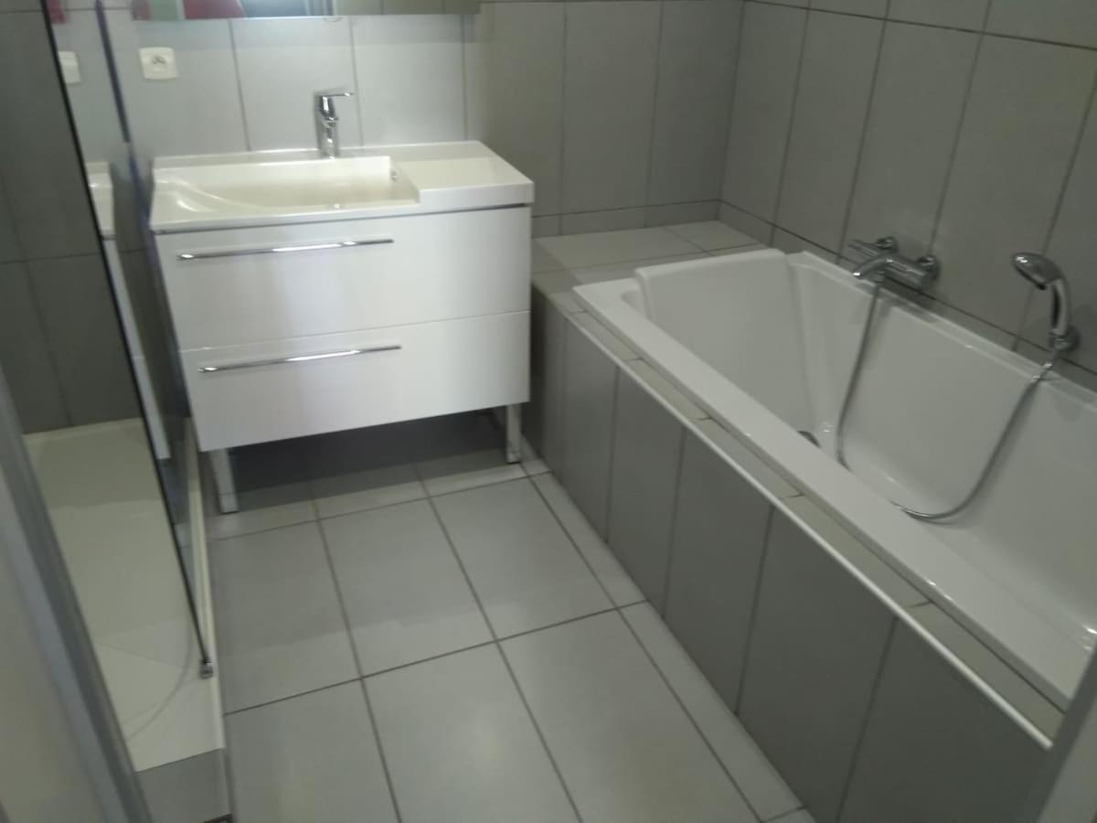 Appt F3 Sur Apartment